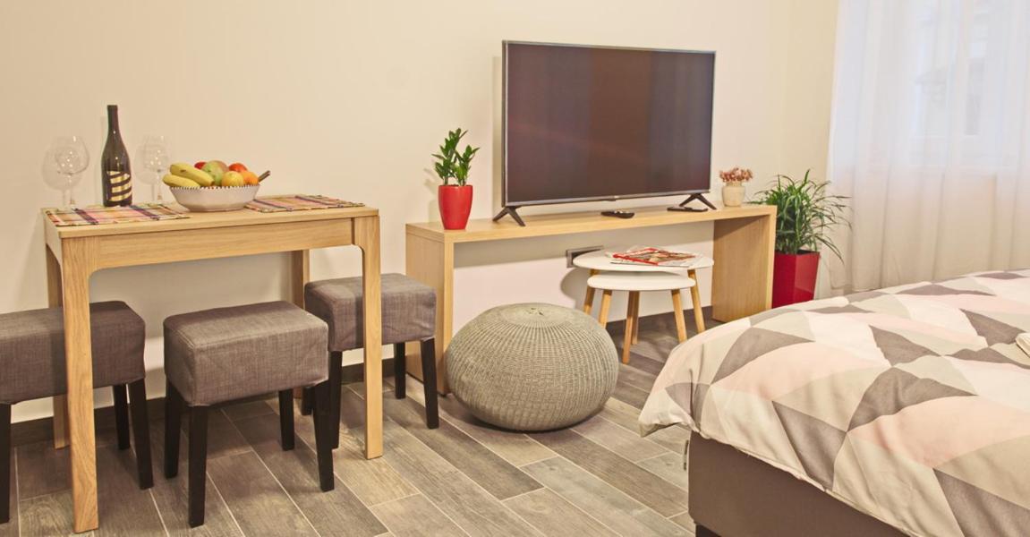 Apartmani Sterija Νόβι Σαντ Εξωτερικό φωτογραφία