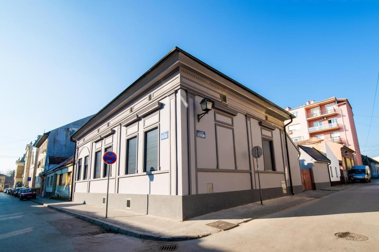 Apartmani Sterija Νόβι Σαντ Εξωτερικό φωτογραφία